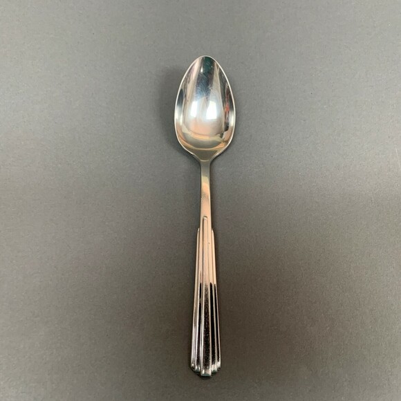 Kirk Stieff Parallel 1986 Stainless Steel Spoon Ribbed 6 1/4" - Picture 1 of 7